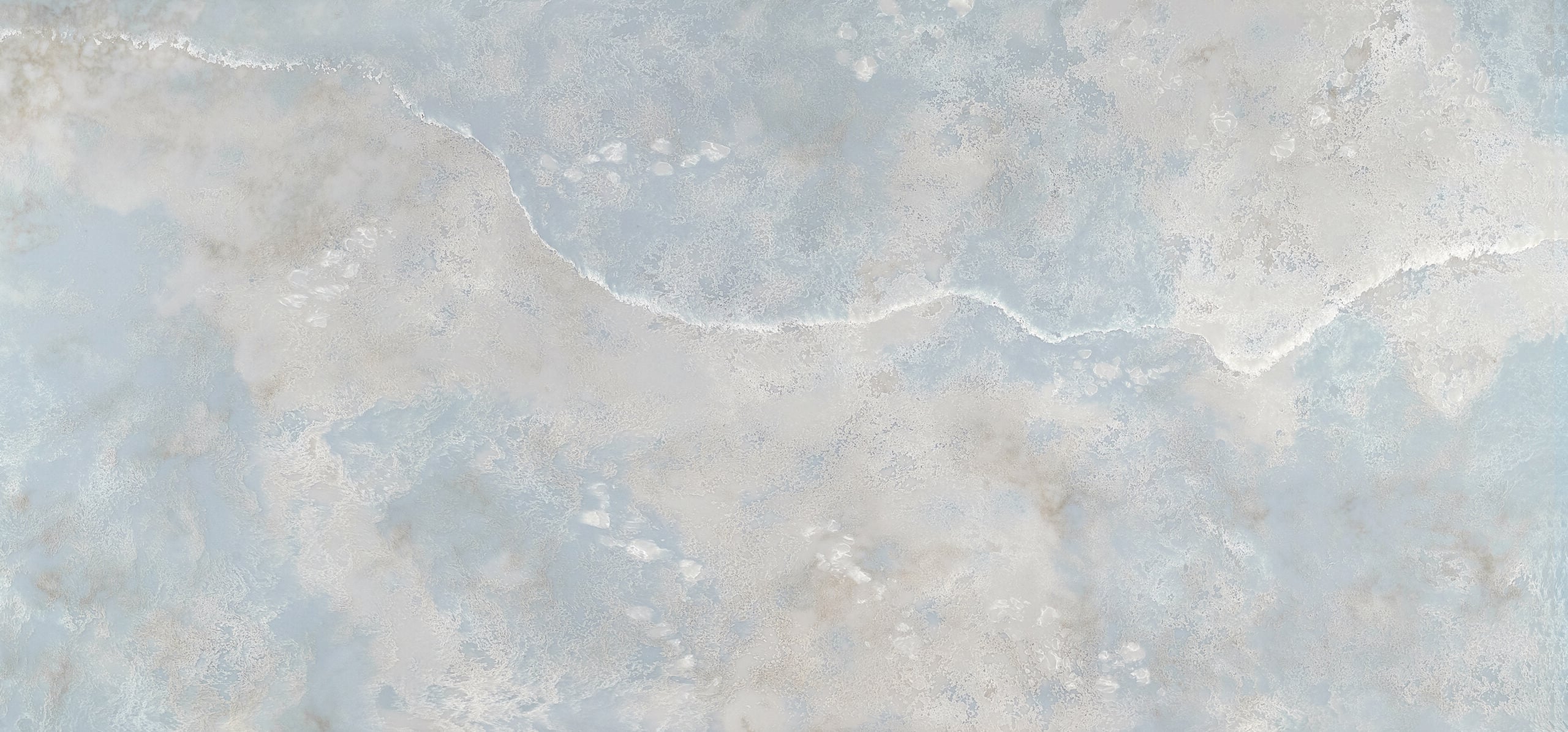 Aurea Surfaces Zero Collection Blue Lagoon engineered stone slab
